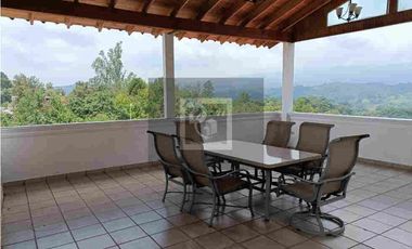Casa Eucaliptos. Venta