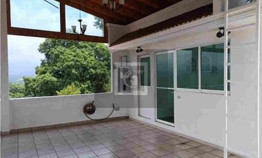 Casa Eucaliptos. Venta