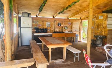 Casa en Pirque en terreno de 2.000mt2