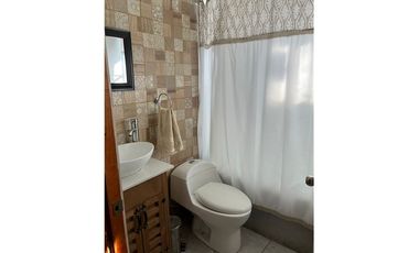 Casa en Pirque en terreno de 2.000mt2