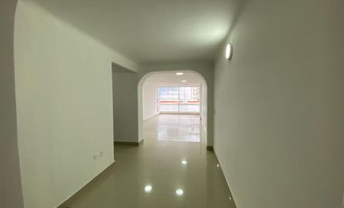 oficina en arriendo/venta en santa bibiana. Cod A22639
