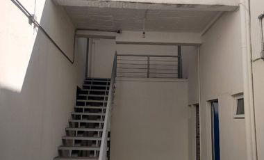 RENTA DE OFICINAS CON ALMACÉN, BODEGA Y ÁREA DE TRABAJO EN RIO CONSULADO