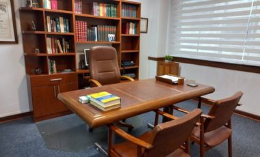oficina en arriendo en la veracruz. Cod A121132933