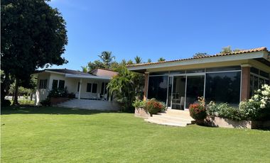 Venta de Casa en Playa Santa Clara (ID 12999)