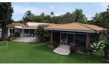Venta de Casa en Playa Santa Clara (ID 12999)