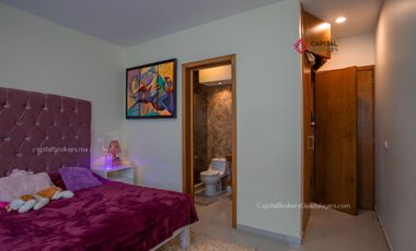 Casa en Venta dentro de coto Valle Imperial