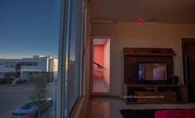 Casa en Venta dentro de coto Valle Imperial