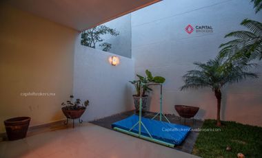 Casa en Venta dentro de coto Valle Imperial