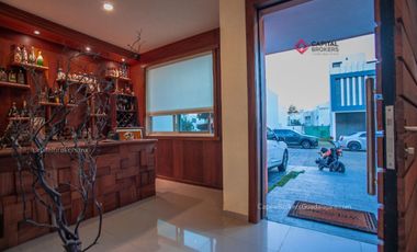 Casa en Venta dentro de coto Valle Imperial