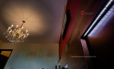 Casa en Venta dentro de coto Valle Imperial