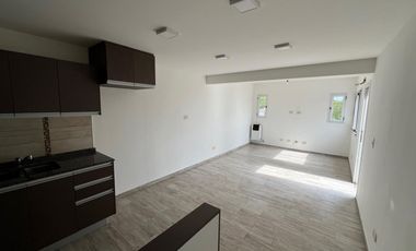 OPORTUNIDAD 2 AMB CON TERRAZA PRIVADA