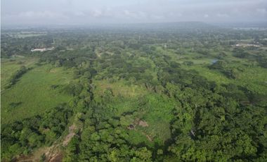 MEGALOTE-LOTE/ FINCA DE GRAN EXTENSIÓN CERCA NUEVO AEROPUERTO DE CTG