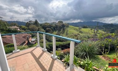 casa en venta en fizebad. Cod V2636