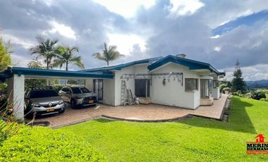 casa en venta en fizebad. Cod V2636