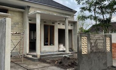 RUMAH MURAH 400 JUTAAN HANYA 1 KILOMETER DARI LAVA BANTAL BERBAH