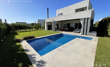 Alquiler de Hermosa Casa en Tipas, Nordelta
