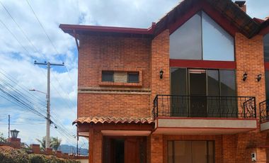 casa en arriendo en delicias norte. Cod A222