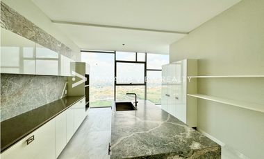 LA MAISON BY FENDI / SANTA MARIA / VENTA PRECIO ESPECIAL!