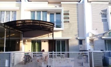 Rumah disewakan di Sambongsantren, Jombang, Jombang, Jawa Timur