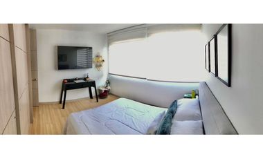 VENTA DE APARTAMENTO MUY COMERCIAL DE ESPACIOS GENEROSOS Y LIMPIOS