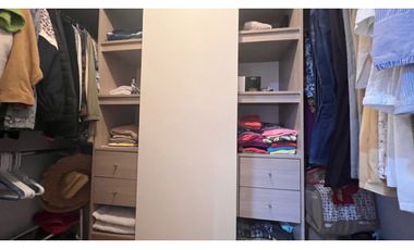 VENTA DE APARTAMENTO MUY COMERCIAL DE ESPACIOS GENEROSOS Y LIMPIOS