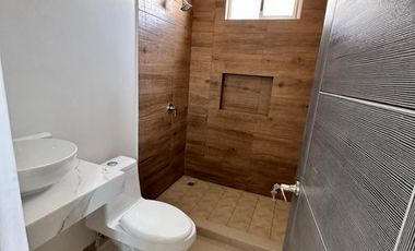 CASA EN VENTA EN LA ENCOMIENDA - ESCOBEDO