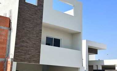 CASA EN VENTA EN LA ENCOMIENDA - ESCOBEDO