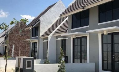 Jual Rumah Nol Jalan Raya By Pass Krian Sidoarjo - The EdGe