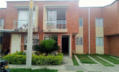 RENTO CASA EN CERRITOS CAMPESTRE PEREIRA