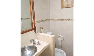 CHALET DE 5 AMBIENTES CON QUINCHO EN CHAUVIN - Toma menor valor -