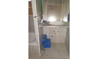 CHALET DE 5 AMBIENTES CON QUINCHO EN CHAUVIN - Toma menor valor -