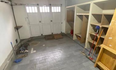 SE VENDE HERMOSA CASA CENTRICA – C. DE PATAGONES