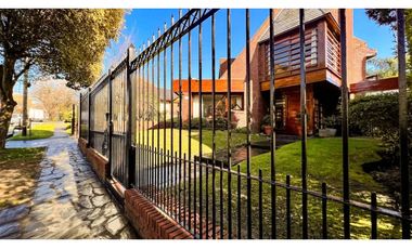 VENTA CASA GÜEMES