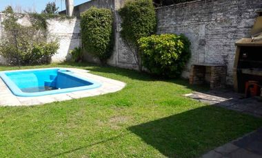 Casa en venta en Quilmes Oeste