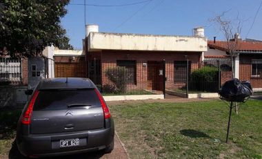 Casa en venta en Quilmes Oeste