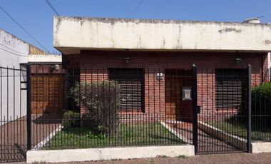 Casa en venta en Quilmes Oeste