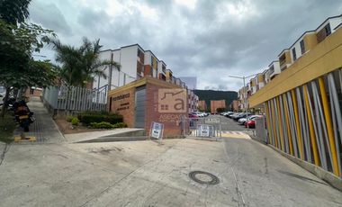 COD. 4513 - SE ARRIENDA APARTAMENTO - BARRIO: MONTEBIANCO