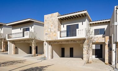 Casas en Venta - Zona Santiago, NL