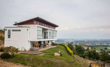 VENDE HERMOSA CASA EN DAPA VALLE DEL CAUCA
