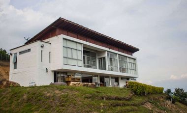 VENDE HERMOSA CASA EN DAPA VALLE DEL CAUCA