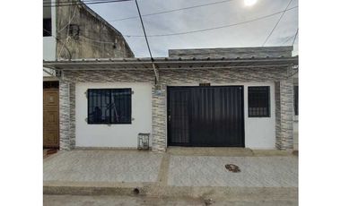 SE VENDE CASA AMPLIA GARUPAL II ETAPA