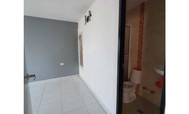 SE VENDE CASA AMPLIA GARUPAL II ETAPA