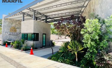 Terrenos en Venta en Coto Privado con Alberca y Terraza Zona Norte de Colima