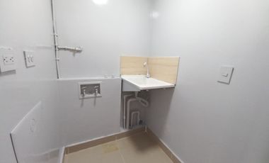 apartamento en arriendo en centro. Cod A8161928