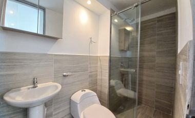 apartamento en arriendo en centro. Cod A8161928