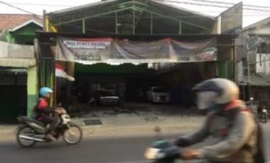 Dijual ruang usaha di Jl. Raya Driyorejo Gresik