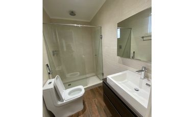 ALQUILO CASA CON PISCINA  LB EN PALMERAS DEL ESTE COSTA DEL ESTE