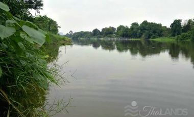 BEAUTIFUL 6 BED / 6 BATH LUXURY HOME WITH 195 METERS OF RIVERFRONT JUST 15 KM FROM DOWNTOWN KANCHANABURI!!!