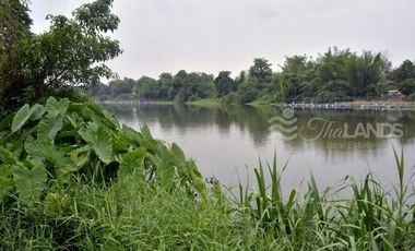 BEAUTIFUL 6 BED / 6 BATH LUXURY HOME WITH 195 METERS OF RIVERFRONT JUST 15 KM FROM DOWNTOWN KANCHANABURI!!!