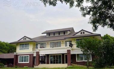 BEAUTIFUL 6 BED / 6 BATH LUXURY HOME WITH 195 METERS OF RIVERFRONT JUST 15 KM FROM DOWNTOWN KANCHANABURI!!!
